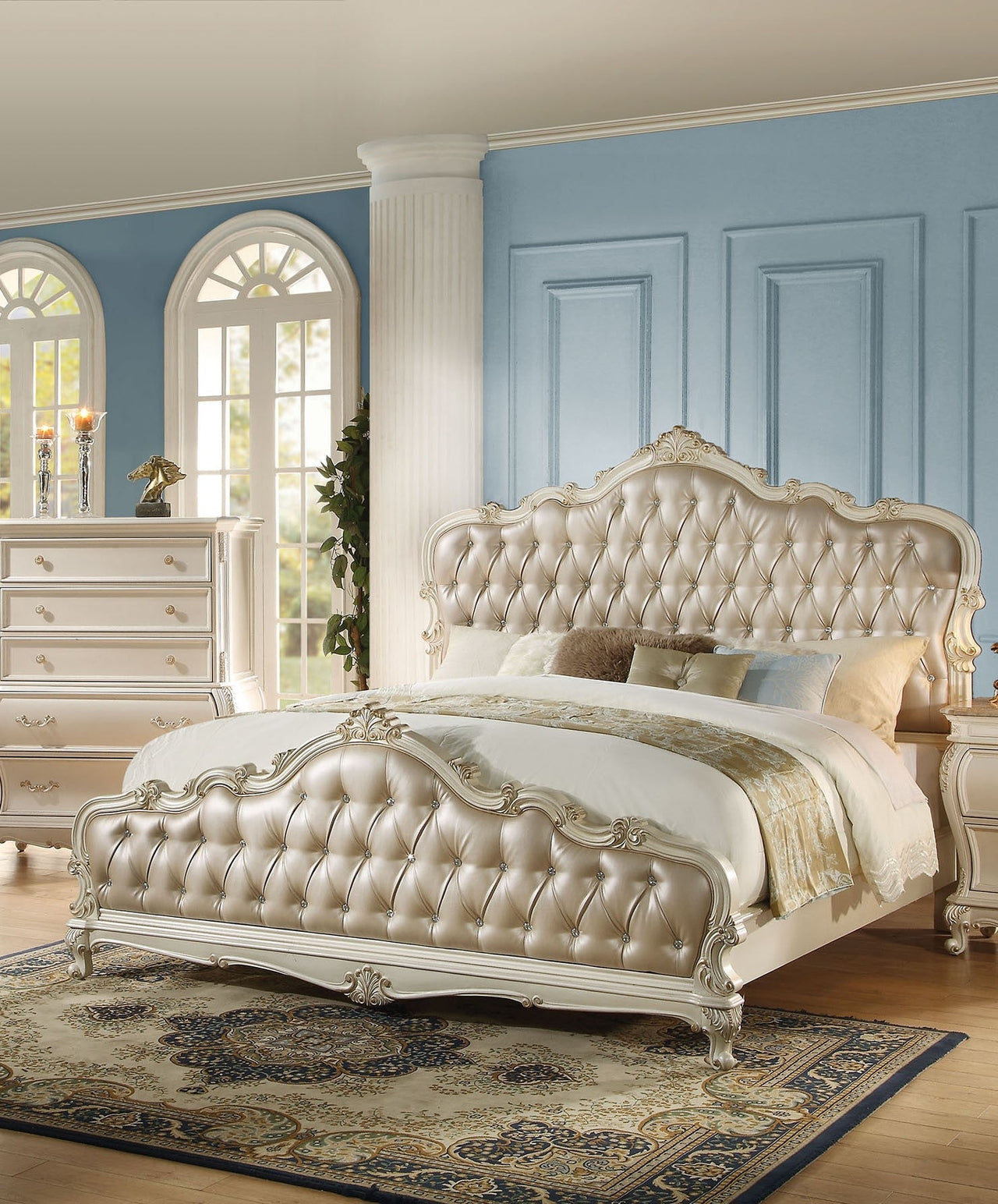 Acme Chantelle Queen Bed with Button Tufted Panels in Pearl White 23540Q image
